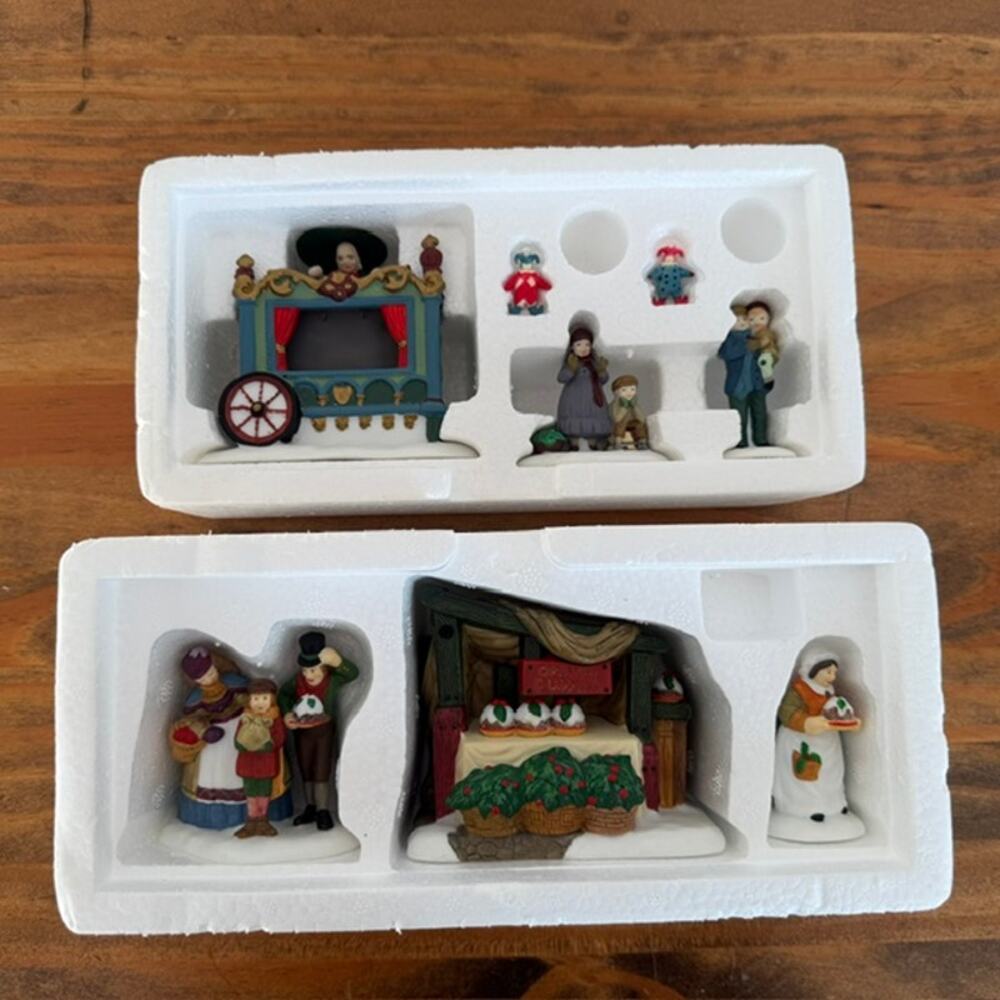 Department 56 The Old Puppeteer and Christmas Pudding Costermonger Lot #10